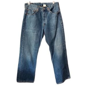 Vintage Levi’s 501 Straight Leg Medium Wash Button Up Denim Jeans